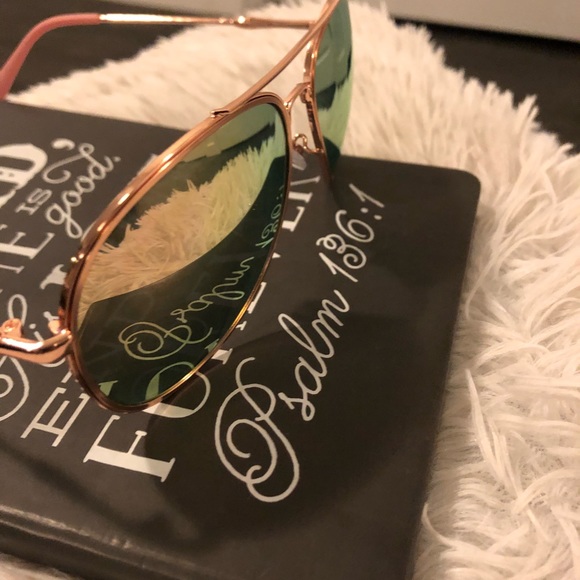 Accessories - SOLD-NWT Gold Aviator Colored Lenses Sunglasses